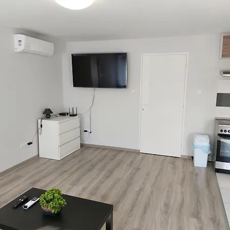 Vanda Apartament Balatonlelle