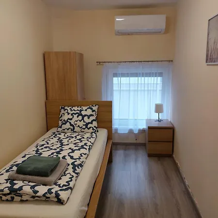 Vanda בלטונללה